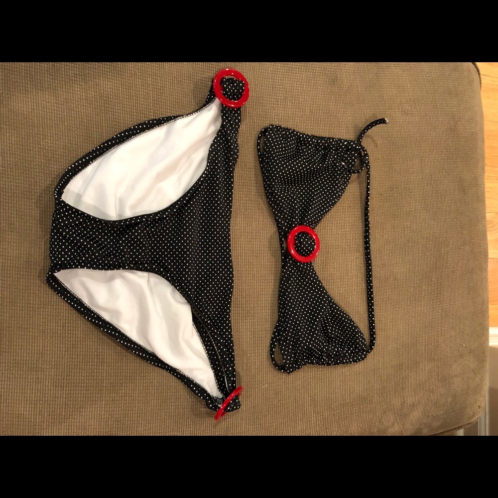 Cute black bikini